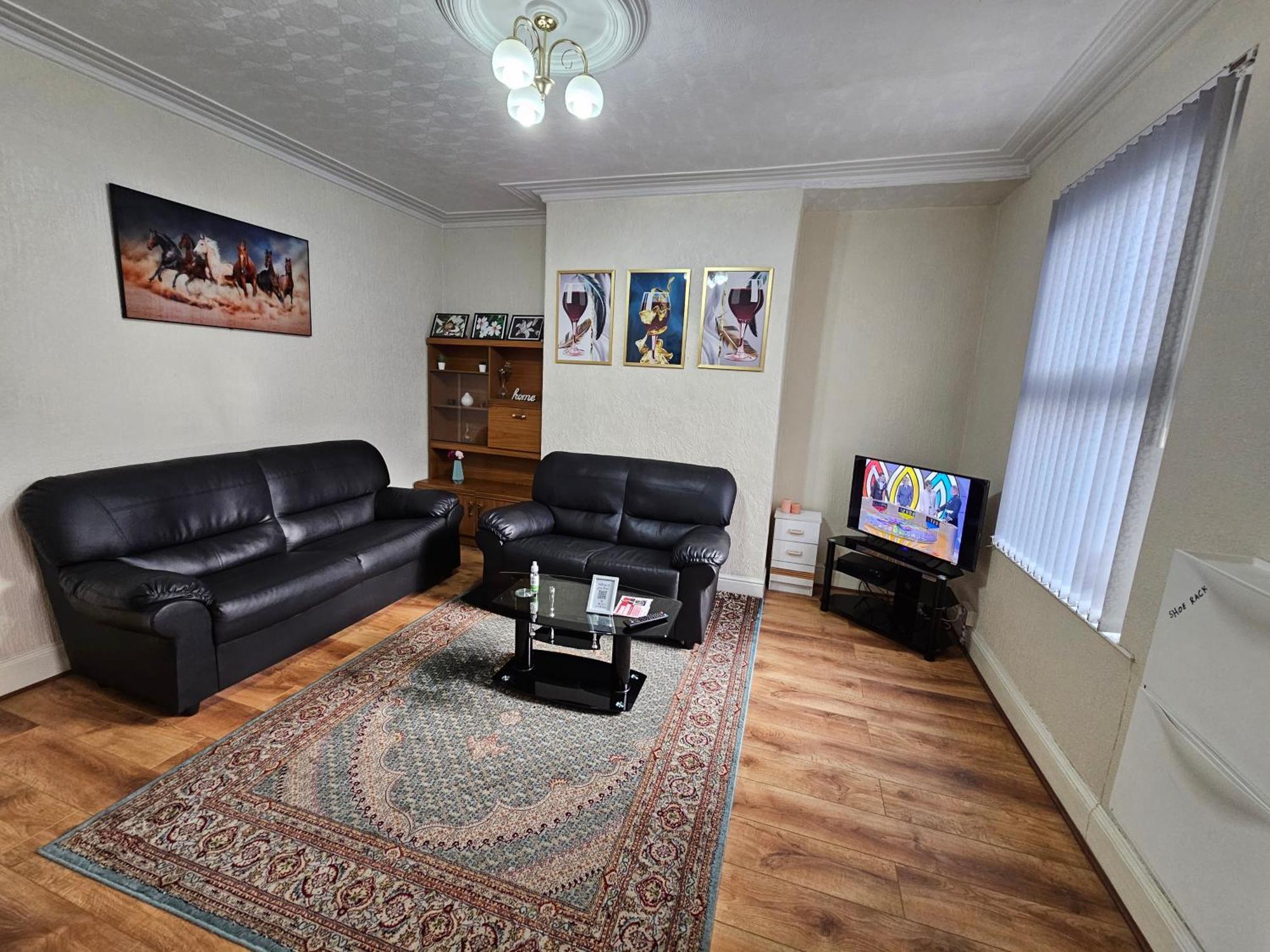 Hotel Bright Sunny, Double Bed With Garden, Tv And Wi-Fi Leeds  Zewnętrze zdjęcie